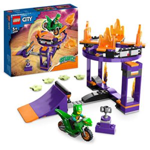LEGO City Stuntz 60359 Sturzflug-Challenge 2in1 Action-Set 10€ – Spare 50%!