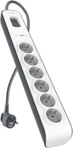 Belkin Steckdosenleiste mit Überspannungsschutz – 50% Rabatt sichern!